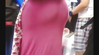 Cô gái Nhật Bản đầy mê đit nhau suong hoặc nghiêng về con cặc cứng cáp để cho nó đầu trước khi cô ấy cưỡi lên nó để cưỡi trong phong cách cowgirl trong video sex peppering pov của Jav HD.